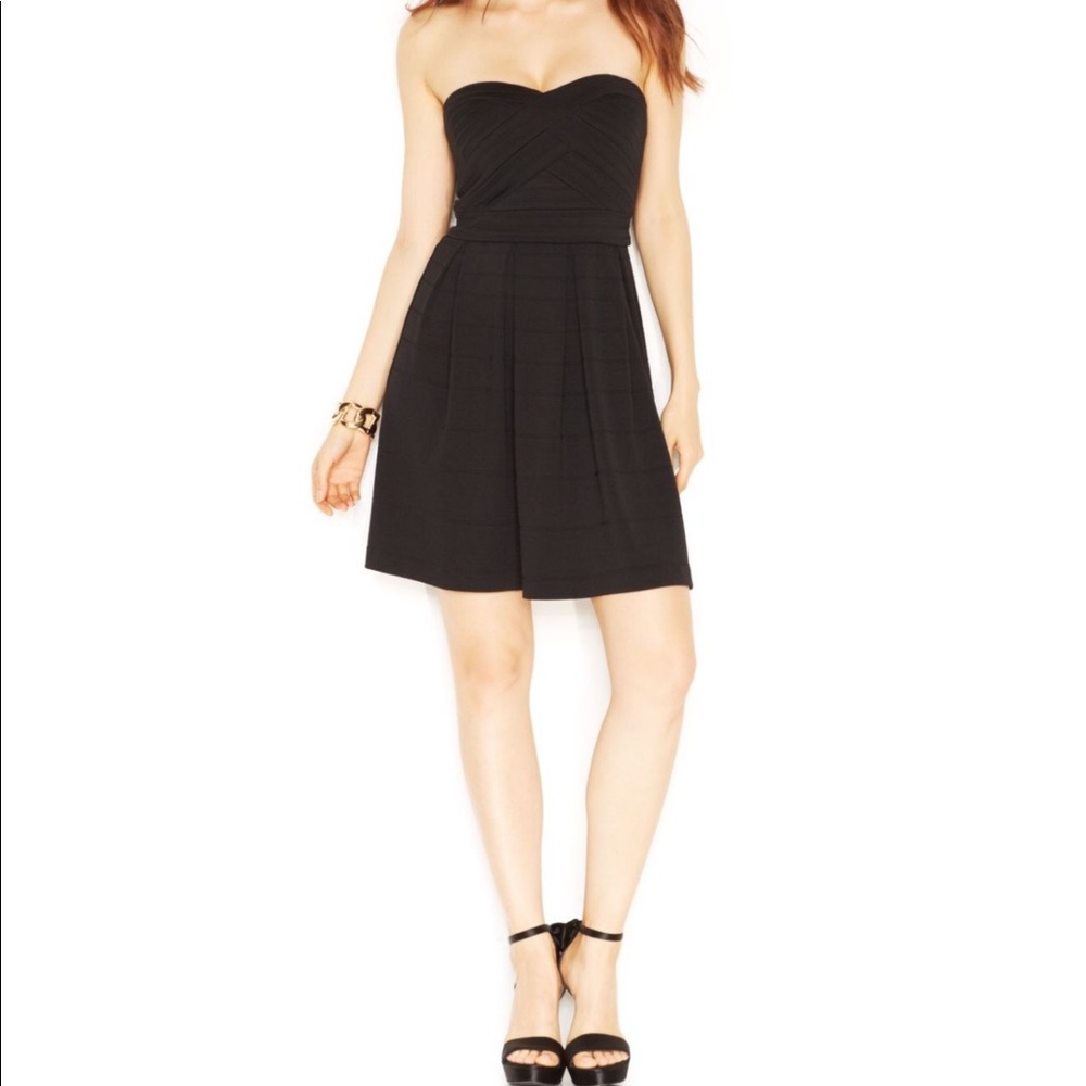 Guess strapless dress
